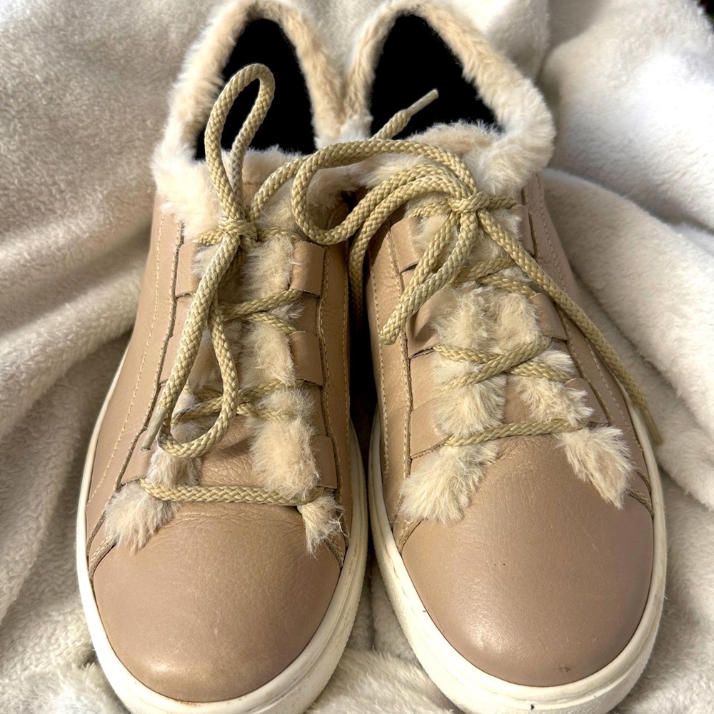 Ron White Ornella Fawn Shearling Trim Platform Sneaker Women’s Tan Size 39